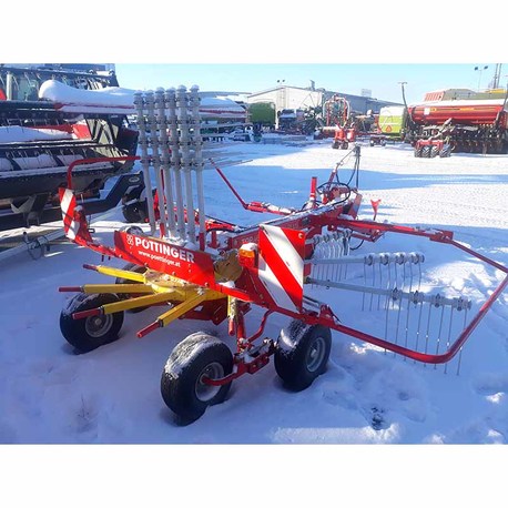 Pöttinger TOP 461 A Toptech Plus hinattava 1roottorinen karhotin Pöttinger TOP 461 A Toptech Plus hinattava 1roottorinen karhotin